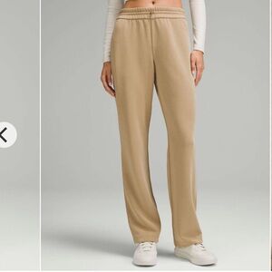 Lululemon SoftStreme High-Rise Pant *31 inseam Size 6